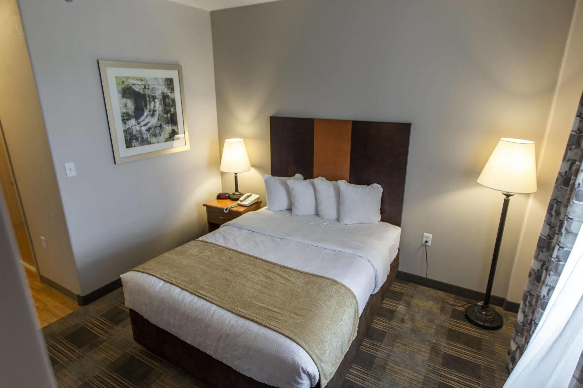 Mainstay Hotel